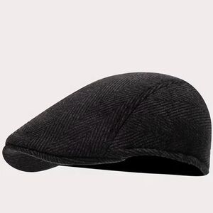 Stylish Black Flat Cap Newsie